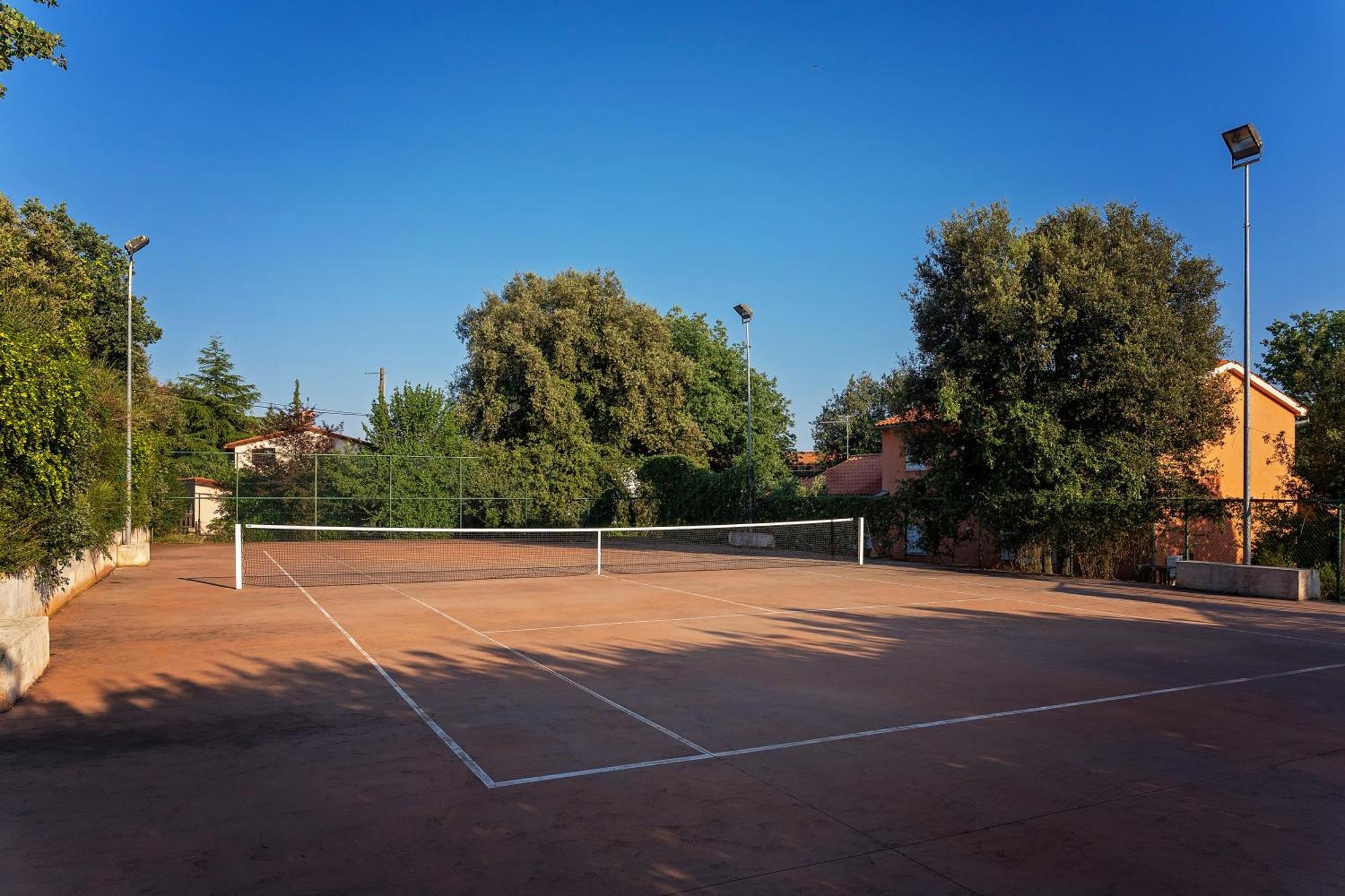 Guesthouse "Barboska" - Big Outdoor Swimming Pool & Private Tennis Court Vodnjan Exterior foto