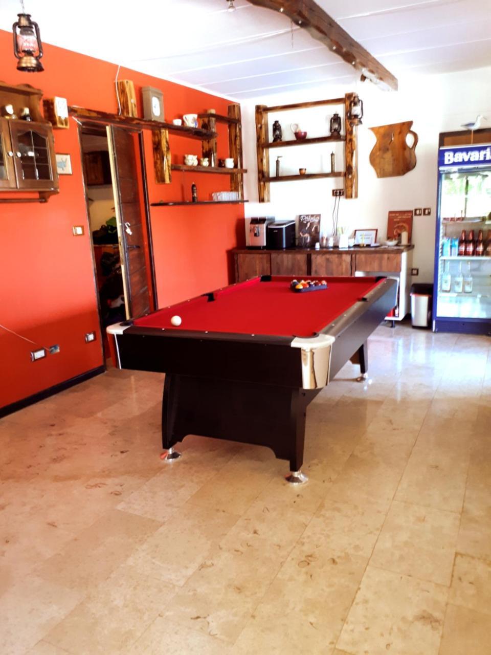 Guesthouse "Barboska" - Big Outdoor Swimming Pool & Private Tennis Court Vodnjan Exterior foto